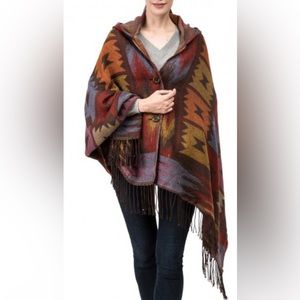 eUty Women Oversized Patterned Poncho w/Hoodie with 2 Button Closure and Tassels